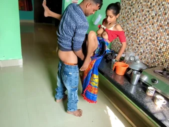Kitchan's fresh homemade Desi Aunty gets her bore pounded hard by fresh Indian