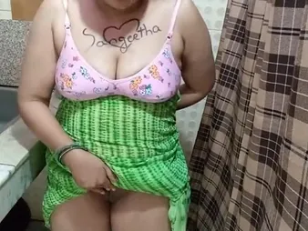 Hot Indian bhabhi Sangeeta gets her big tits fingered while hot and chunky with